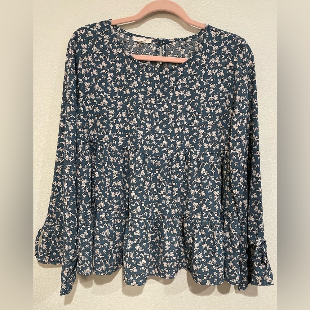 Maurices Smokey Teal Ditzy print blouse.  Size S